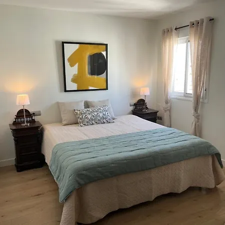 Luxury 190m2 Amplio Moderno Con Terraza En La Azotea De 50m2 Junto A La Playa, En El Centro De Torre Del Mar, Malaga, Modern Large With 50m2 Roof Terrace By The Beach, Right In The Center Of Torre Del Mar, Malaga * Torre Del Mar